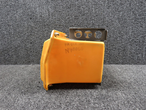 38062-002, 38062-004 Piper Battery Box Assembly with Lid