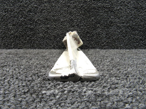 0741605-2 (Cast: 0741014-496) Cessna 182H Main Landing Gear Step RH