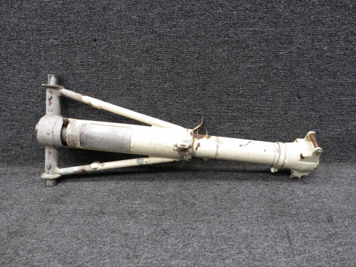 0842000-77 Cessna 310J Nose Landing Gear Strut Assembly