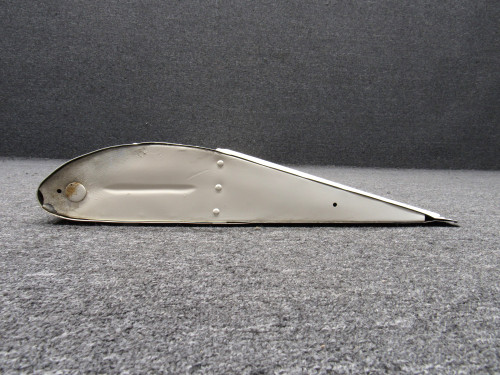 0523901-15 (Use: 0523901-33) Cessna 182H Wing Flap Assembly LH