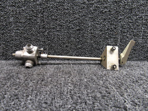 0716613-1, 0716607-1 Cessna 182H Fuel Selector Valve Assembly