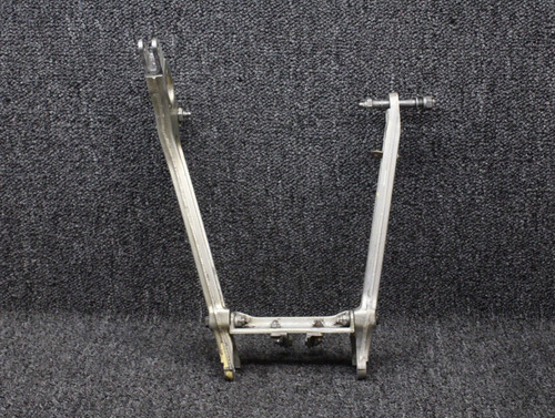 23109-000, 20819-004 Piper PA-24-260 Nose Gear Rear Drag Link Assembly