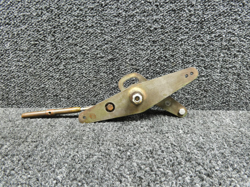 0760611-2 Cessna 182H Aileron Bellcrank Assembly RH