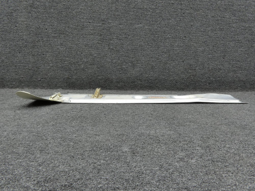 1241158-1 Cessna T210M Main Landing Gear Spring Well Door Assembly LH