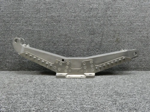 F10A5B10555-4 IAI 1124 Westwind I Fitting Assembly RH