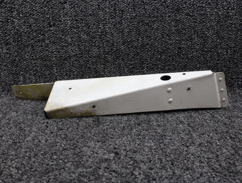 21267-001 Piper PA-24-260 Flap Fairing RH