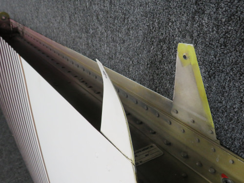 83401-002 Piper PA46-350P Vertical Fin Assembly