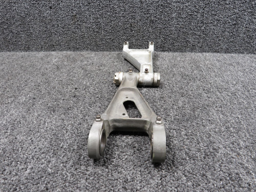 2001L006-3, 1127L033 Sabre NA-265-80 Main Gear Upper & Lower Torque Link