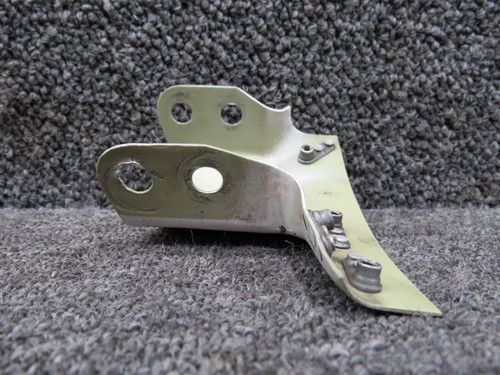 0741642-10 Cessna T182T Main Landing Gear Cover Plate RH