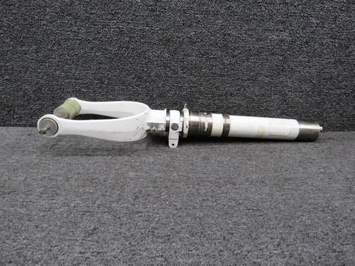 0743621-4, 0442503-5 Cessna T182T Nose Landing Gear Shock Strut Tube with Fork