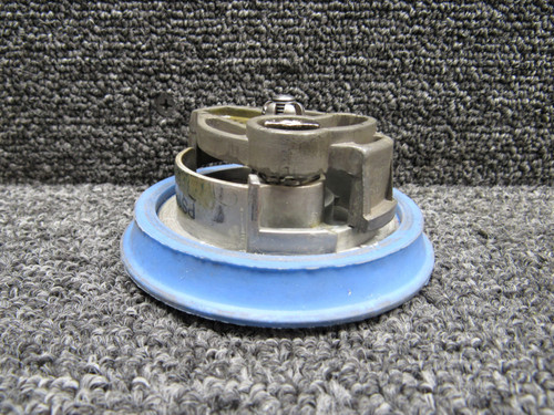 654-556 (Alt: 975-0002-03) Piper PA46-350P Locking Fuel Cap Assembly
