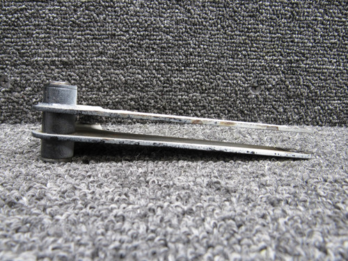 82907-002 Piper PA46-350P Flap Drive Outboard Bellcrank Assembly