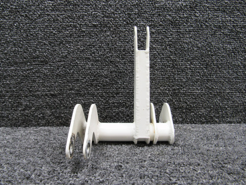 82905-011 Piper PA46-350P Flap Drive Bellcrank Assembly RH