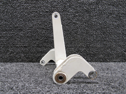82905-011 Piper PA46-350P Flap Drive Bellcrank Assembly RH
