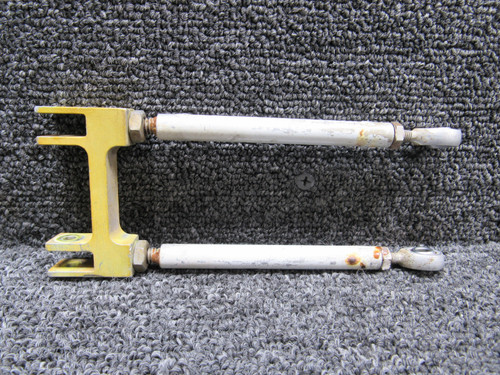 82997-002, 82998-002 Piper PA46-350P Elevator Trim Yoke and Rod Assembly
