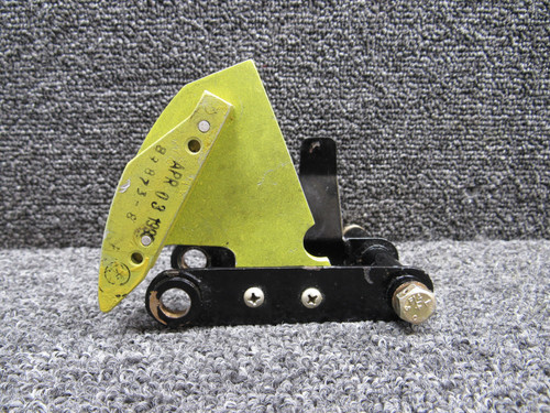 82904-010, 89873-006 Piper PA46-350P Flap Drive Link and Cam Assembly
