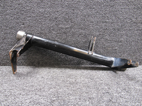 83674-002 Piper PA46-350P Nose Gear Door Actuation Tube Assembly