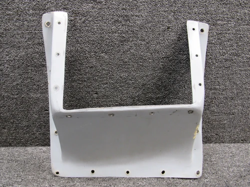 84097-002 Piper PA46-350T Forward Induction Air Inlet