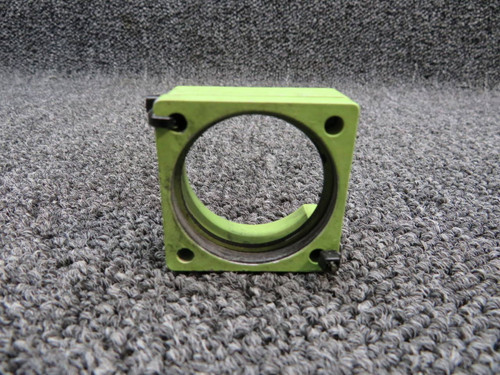 68272-004 Piper PA28R / PA32R Control Wheel Plate