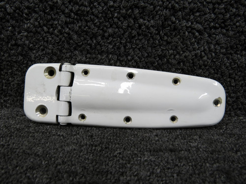 0711037-19, 0711037-21 Cessna T182T Cabin Door Lower Forward & Aft Hinge LH