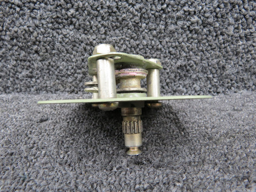 1217046-4, 12170520-2 Cessna T182T Cabin Door Base Plate Assembly RH