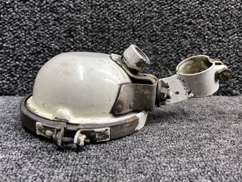 60-369000-142 (Use: 60-369000-154) Beech B60 Landing Light Mounting Bracket RH