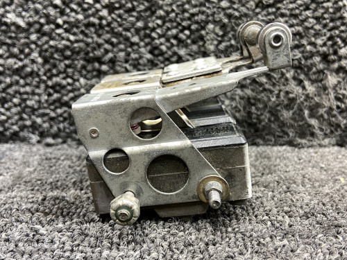 BZ3AT, MS25026-1 Beechcraft B60 Flap Position Limit Switch Set