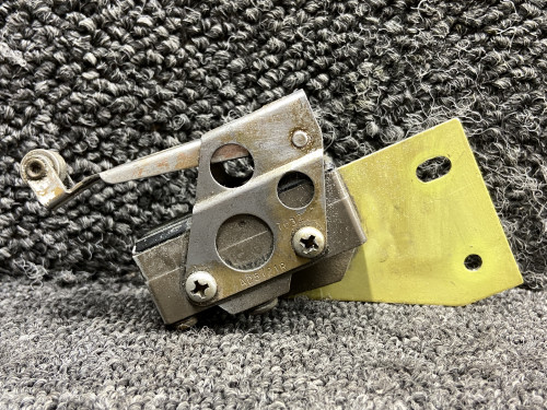 BZ3AT, 96-361011-13 Beechcraft B60 Flap Down Limit Position Switch w Bracket