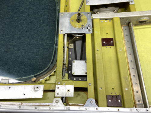 60-430085-603 Beechcraft B60 Cabin Door Structure Assembly with Latch