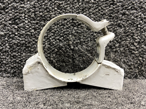 60-810045-11 Beechcraft B60 Lower Main Gear Door Actuating Clamp LH