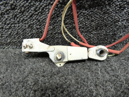 0841100-4 Cessna 320B Main Landing Gear Retract Link w Position Switch Assembly