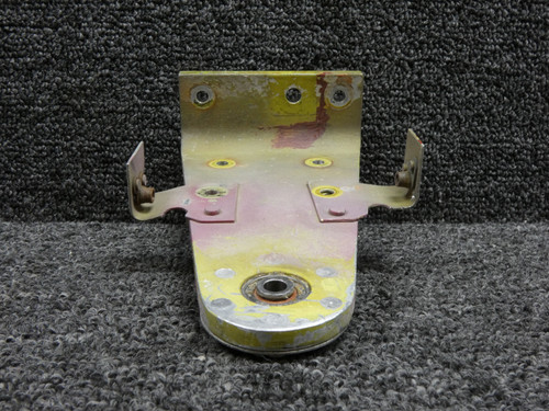 26-41017-001 Swearingen SA-226T Merlin IIIA Vertical Upper Hinge Assembly