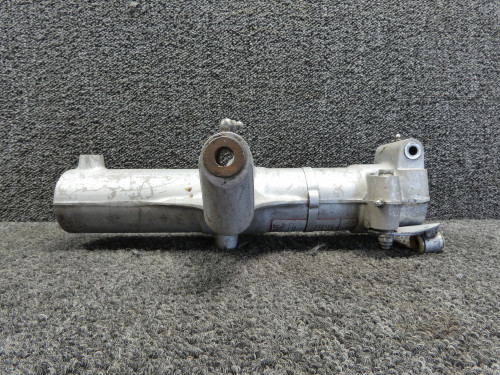 32527-000 Piper PA23-250 Main Gear Strut Housing Assembly