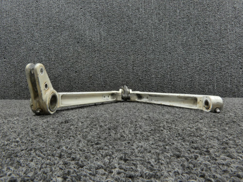 40280-001, 85166-003 Piper PA31-325 Main Gear Side Link Assembly Aft and Fwd RH