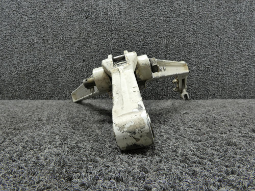 40280-000, 85166-002 Piper PA31-325 Main Gear Side Link Assembly Aft and Fwd LH