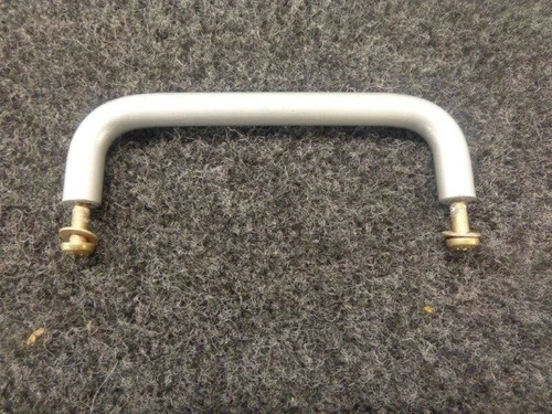 10690-003 Cirrus SR20 Handle Assy