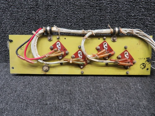 002-364042-23, 71254-7 Beech F33A Light Dimmer w Transistors and Inverter (12V)