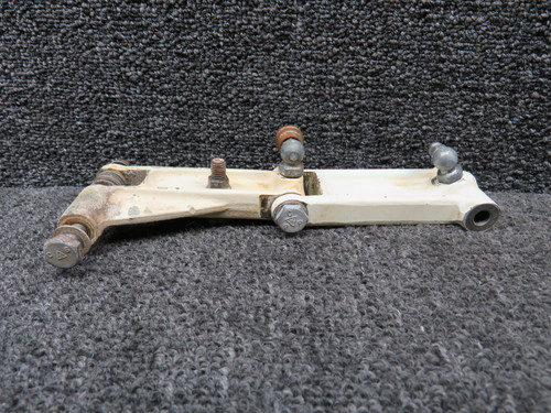35-825173, 35-825035 Beechcraft Nose Gear Steering Link