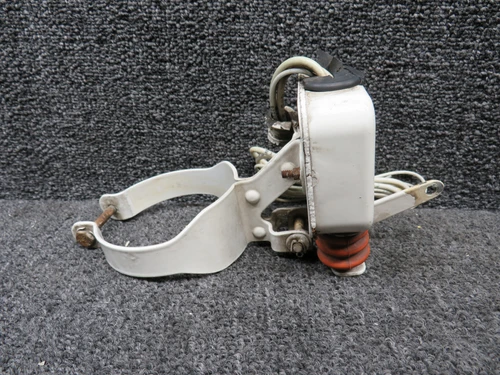 002-361013-31, 002-361013-29 Beech F33A Main Gear Safety Switch with Bracket LH