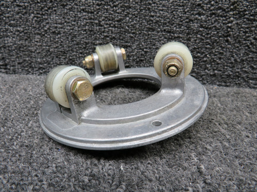 35-524125-12 Beechcraft F33A Control Column Hangar