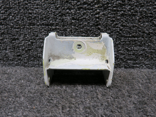 35-135025-32 Beechcraft Aileron Hinge Outboard LH or RH