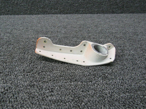 0712305-3AGW (Use: 0712780-1) Cessna 188 Tail Gear Mount Casting LH