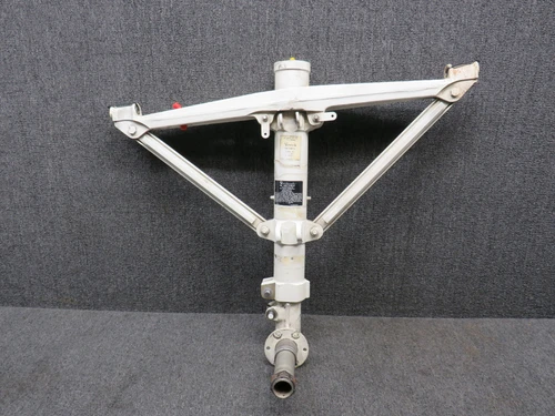 35-810026-654 Beechcraft F33A Main Landing Gear Assembly RH