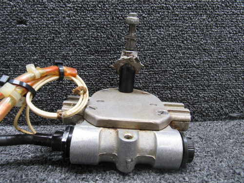 14-90004-02 Swearingen SA-226T Windshield Wiper Converter LH