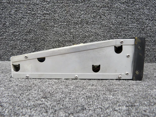 066-1038-00 King Radio KR-86 ADF Receiver with Tray (Volts: 13.75)