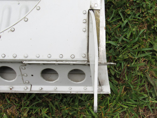 35630-989 (Use: 35630-021) Piper PA28RT-201T Wing Structure RH