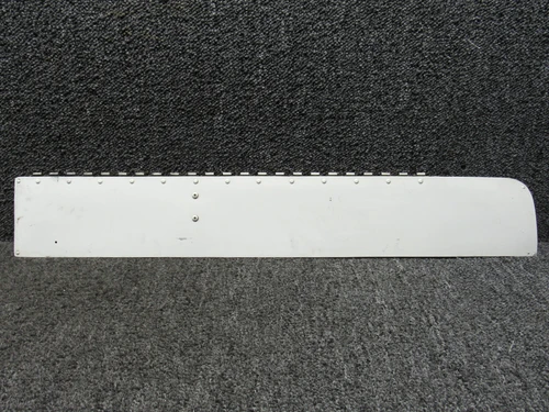67352-000 Piper PA28RT-201T Nose Gear Door Assembly LH