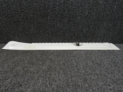 67352-000 Piper PA28RT-201T Nose Gear Door Assembly LH