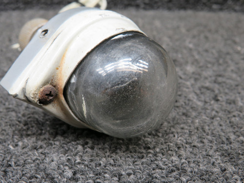 0433006-7 (Use: C622001-0102) Cessna 172B Grimes Rudder Position Light