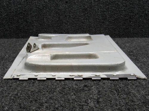 67090-010 Piper PA28RT-201T Main Gear Door Assembly LH